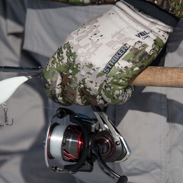 Striker Stealth Ice Glove Transition Camo