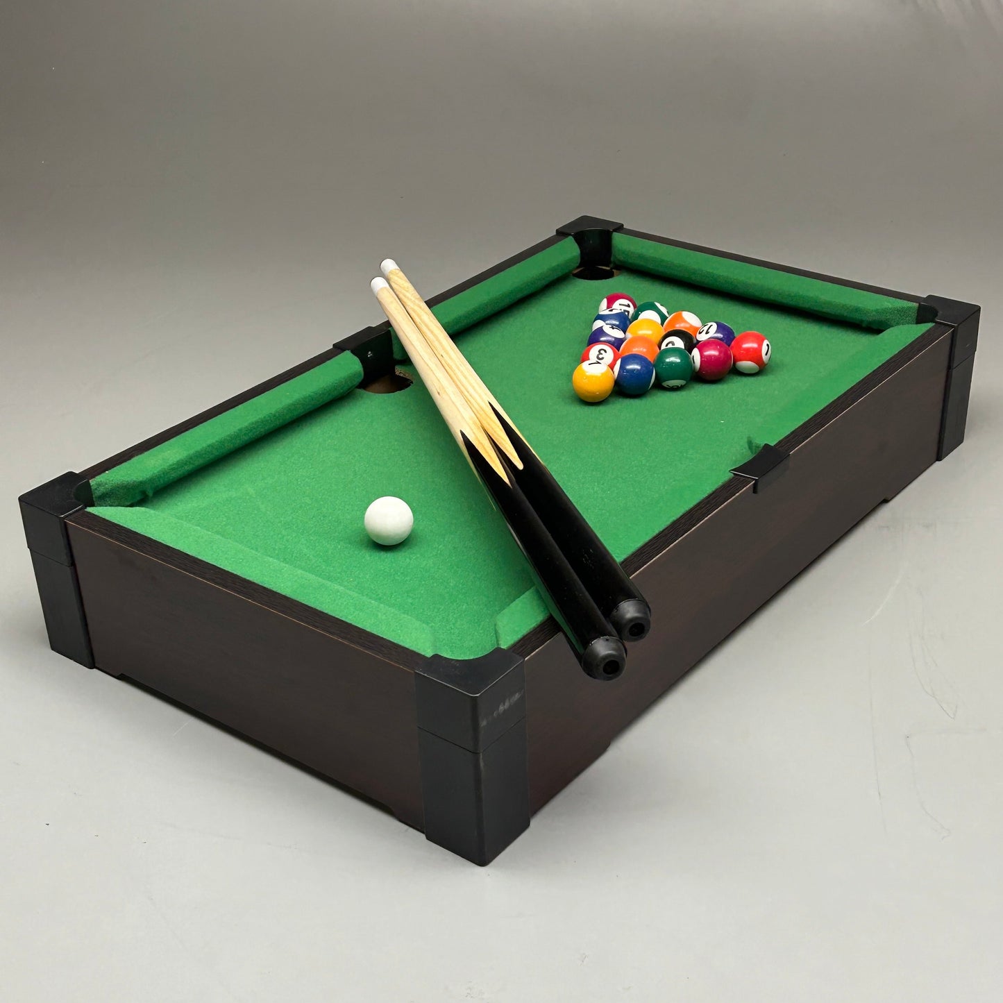 DAVE & BUSTER'S Miniature Pool Table 20 inch Billiards 14326 (New)