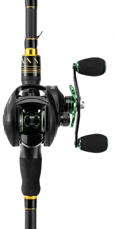 High Speed Baitcast Reel 24-position linearity, ceramic Guide & Spool, mounted on the right side of a rod